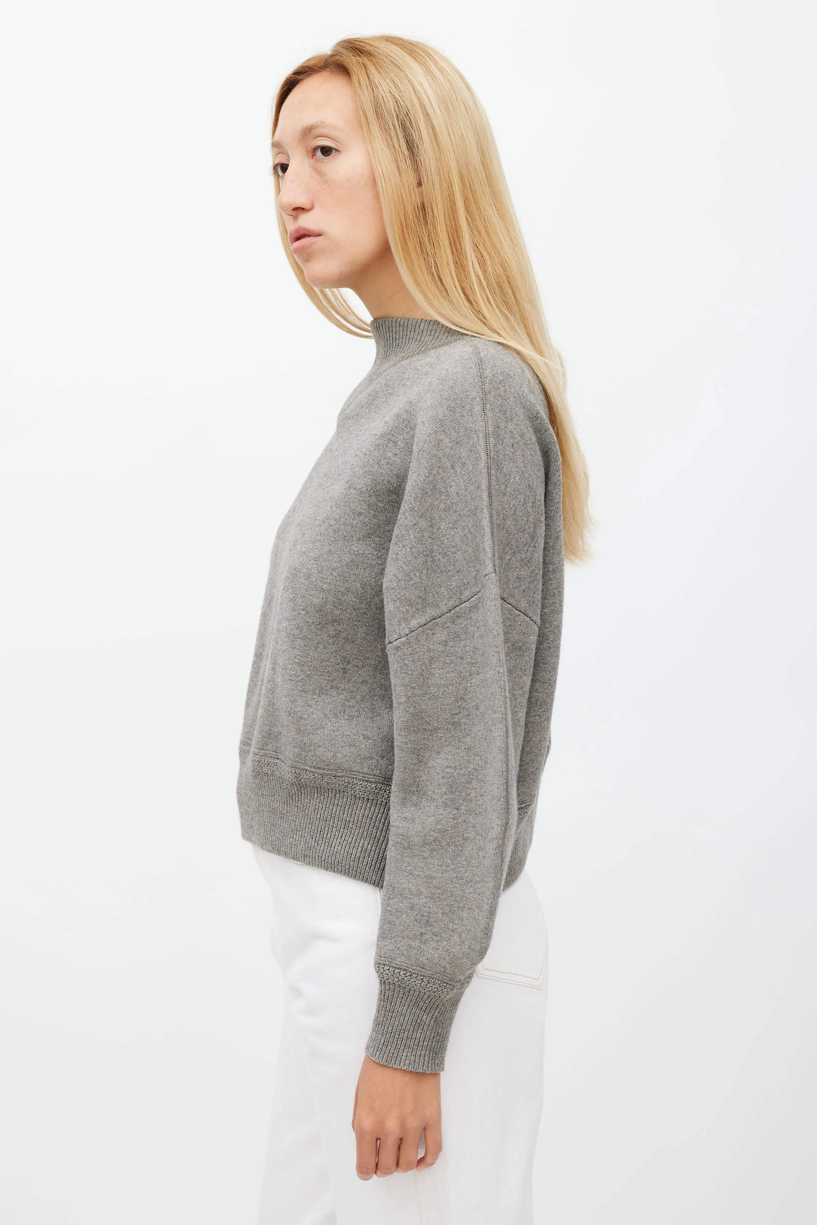 Grey Wool Kelaya Cropped Sweater