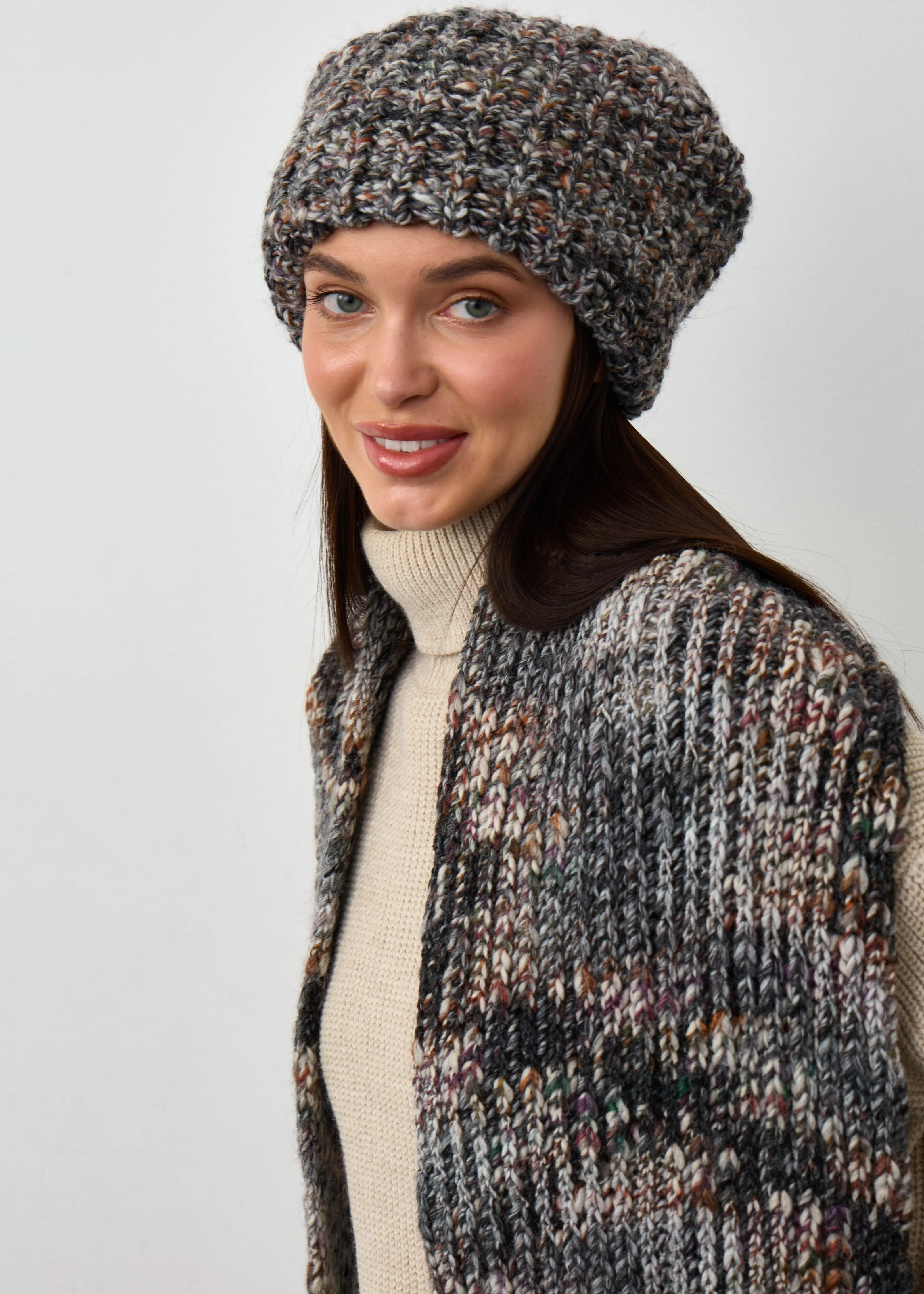 Oversized Double-Layer Wool Hat in Grey & White & Brown